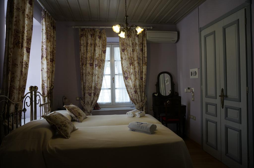 Nostos Hotel Galaxídhion Rom bilde